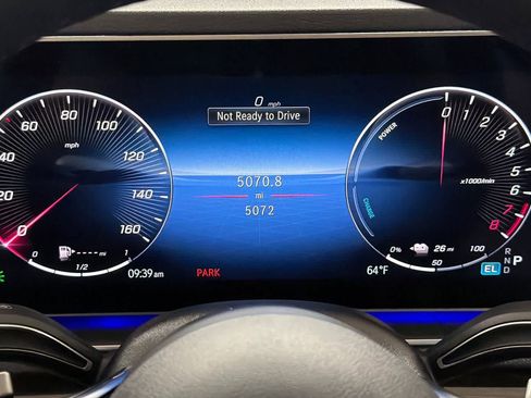 Used 2026 Mercedes-Benz GLE 450e 4MATIC image 25