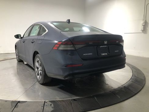 New 2025 Honda Accord EX-L image 5