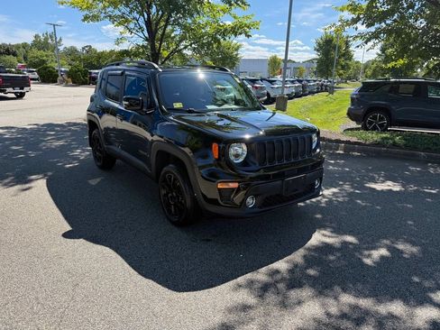 Used 2020 Jeep Renegade Altitude AWD/4WD image 7