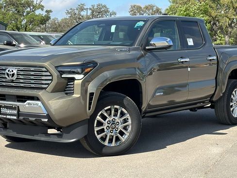 New 2026 Toyota Tacoma Limited AWD/4WD image 34