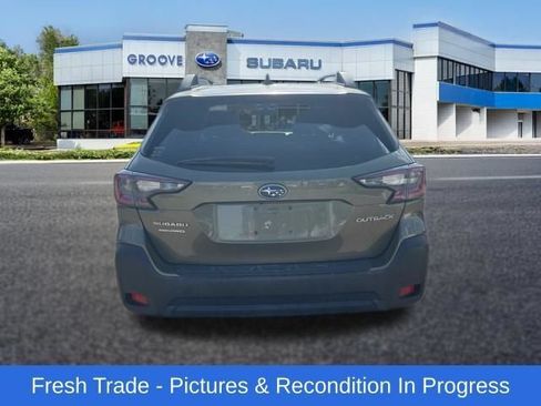 Used 2024 Subaru Outback Premium AWD/4WD image 4
