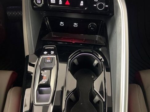 Used 2025 Audi Q5 Premium Plus w/ Premium Plus image 26