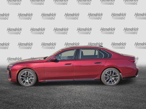 Certified 2025 BMW 740i image 6