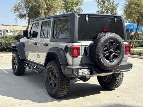 Used 2020 Jeep Wrangler Unlimited Sport S image 5