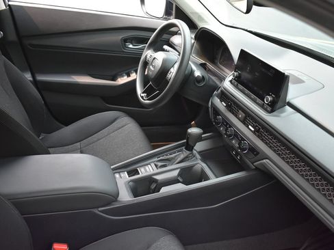 Used 2025 Honda Accord SE image 30