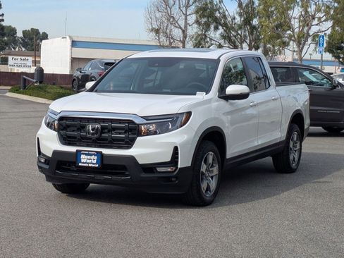 New 2025 Honda Ridgeline RTL image 3