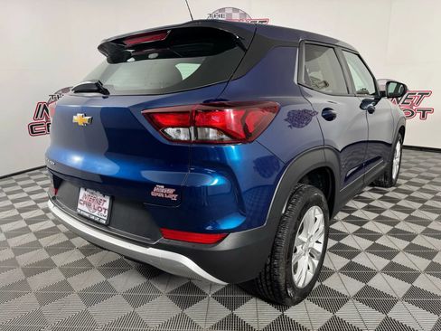 Used 2021 Chevrolet TrailBlazer LS image 27