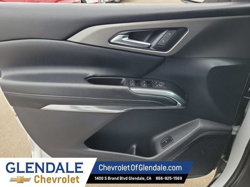 Certified 2024 Chevrolet Traverse LT AWD/4WD image 36