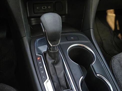 Used 2023 Chevrolet Equinox LT FWD image 14