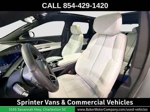 Used 2024 Cadillac Lyriq Sport RWD image 5