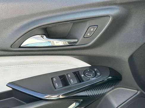 New 2025 Chevrolet Trax LT w/ Driver Confidence Package image 15