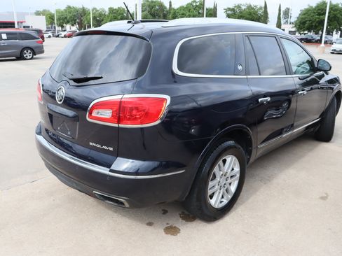 Used 2015 Buick Enclave Convenience image 11