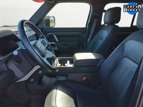 Used 2022 Land Rover Defender 110 X-Dynamic HSE image 9