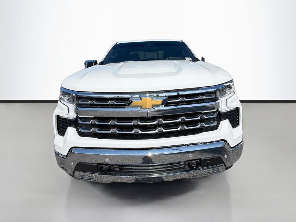 Used 2025 Chevrolet Silverado 1500 LTZ AWD/4WD image 2