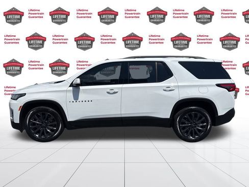 Used 2023 Chevrolet Traverse RS image 8