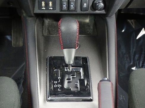 Used 2024 Mitsubishi Outlander Sport ES image 32