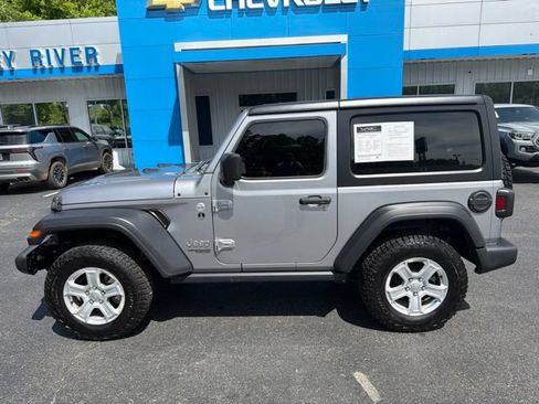 Used 2020 Jeep Wrangler Sport AWD/4WD image 8