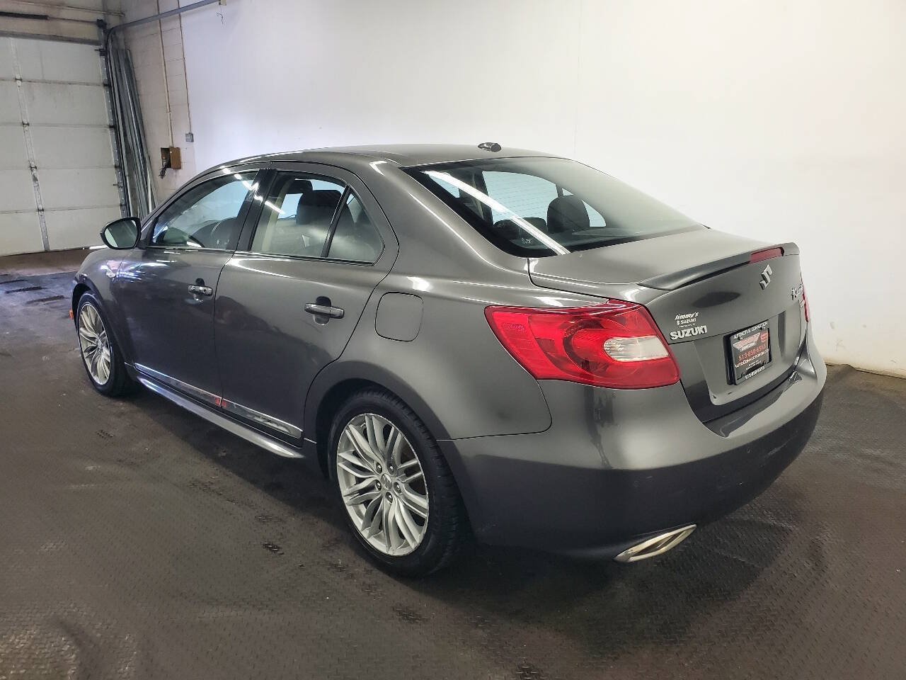 Used 2012 Suzuki Kizashi Sport SLS AWD/4WD image 5