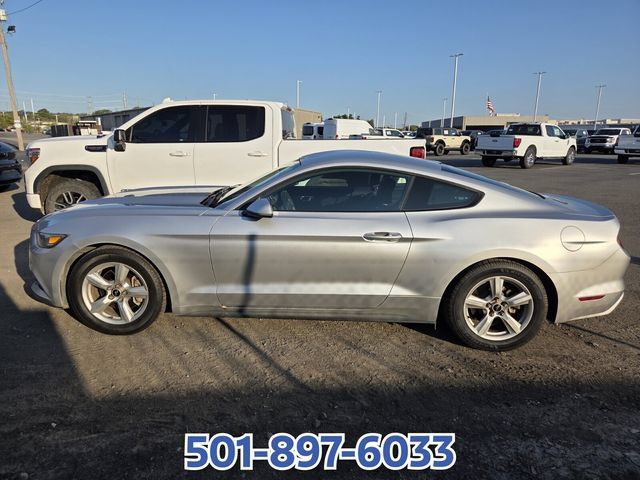 Used 2016 Ford Mustang Coupe RWD image 7