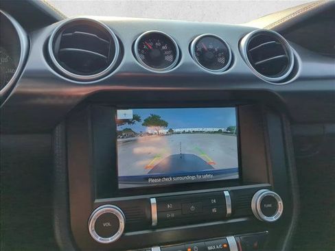 Used 2022 Ford Mustang Mach 1 w/ Mach 1 Handling Package RWD image 12
