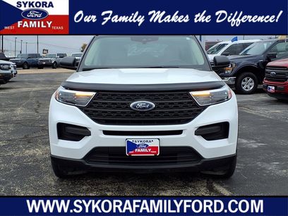 Certified 2021 Ford Explorer 2WD w/ Class III Trailer Tow Package