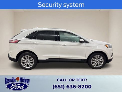 Used 2023 Ford Edge Titanium image 9