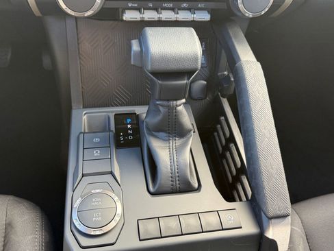 New 2026 Toyota Tacoma SR5 RWD image 19