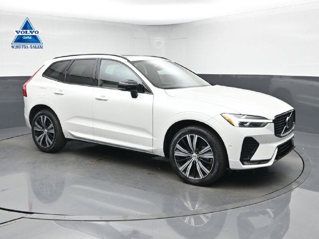 Used 2024 Volvo XC60 B5 Plus w/ Protection Package Premier AWD/4WD image 1