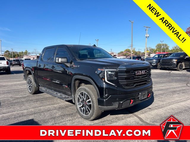 Used 2023 GMC Sierra 1500 AT4 w/ AT4 Premium Package AWD/4WD image 3