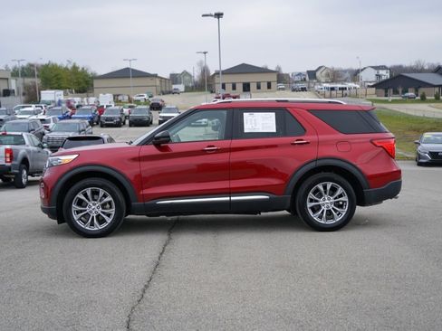 Used 2022 Ford Explorer Limited w/ Equipment Group 301A image 11