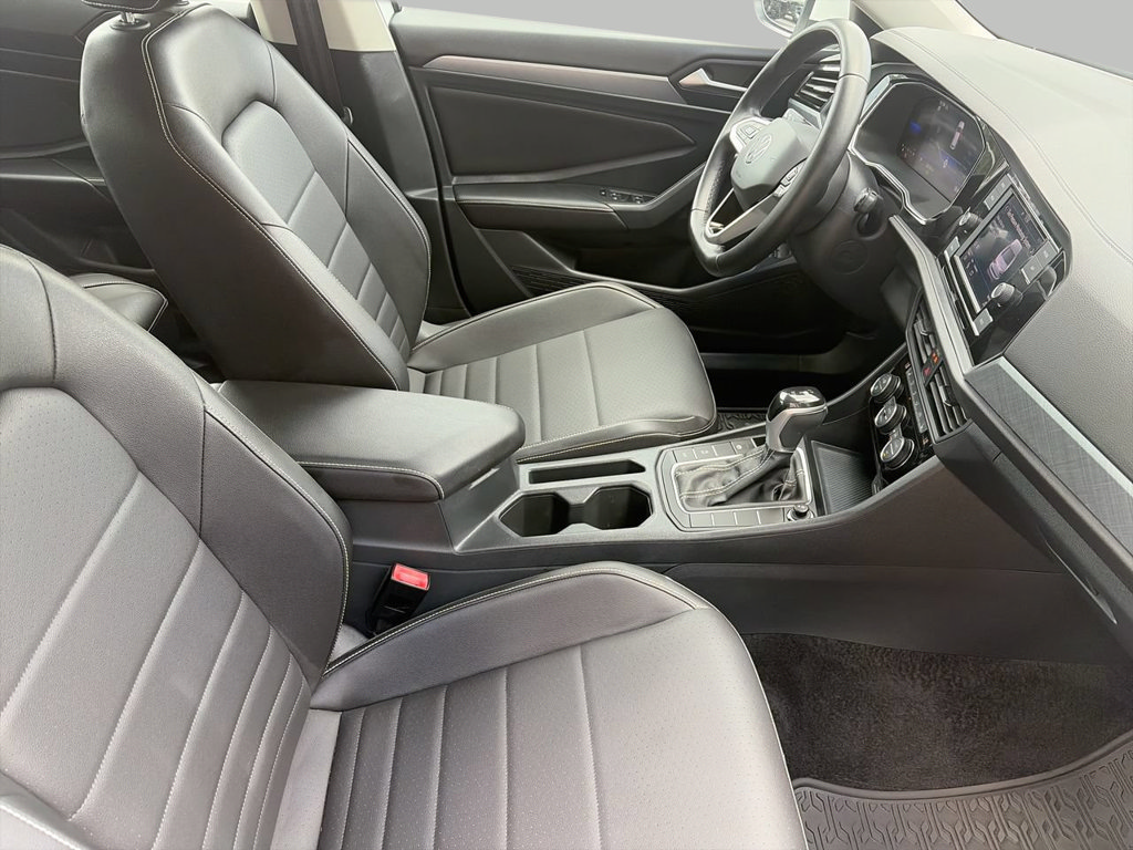 Used 2023 Volkswagen Jetta SE FWD image 11