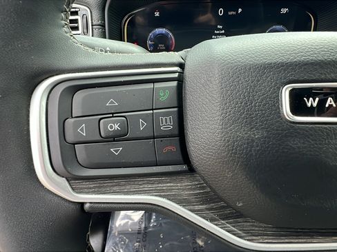 Used 2024 Jeep Wagoneer Series II image 29