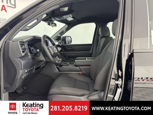 New 2026 Toyota Tundra SR image 5