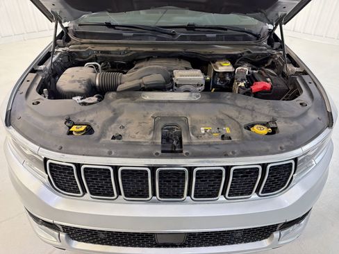 Used 2022 Jeep Wagoneer Series II w/ Premium Group I image 32