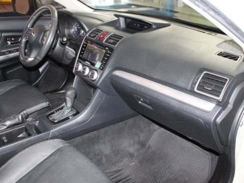 Used 2015 Subaru Crosstrek 2.0i Limited image 24