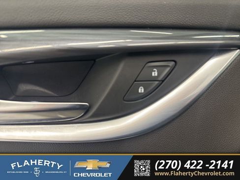 Used 2023 Buick Enclave Essence w/ Experience Buick Package image 20