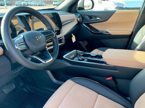 New 2026 Chevrolet Equinox ACTIV w/ Convenience Package III image 16