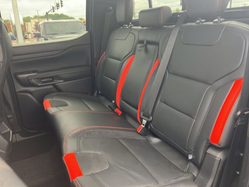 Used 2025 Ford Ranger Raptor AWD/4WD image 33