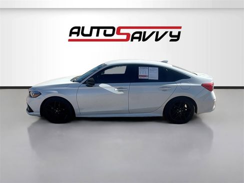 Used 2024 Honda Civic Sport image 4