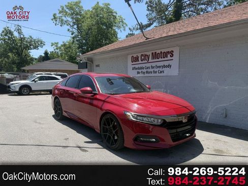 Used 2020 Honda Accord Sport image 1