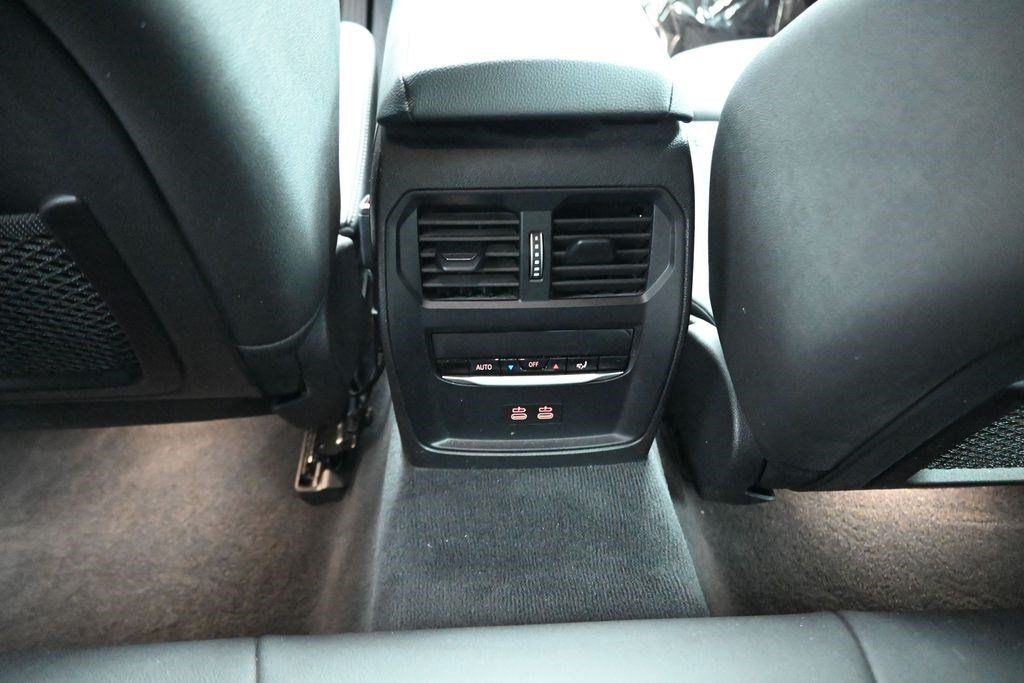 Used 2024 BMW i4 eDrive35 w/ Premium Package RWD image 13