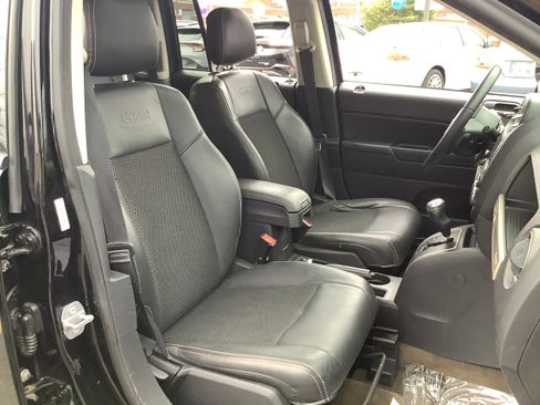 Used 2017 Jeep Compass 75th Anniversary w/ Power Value Group image 15