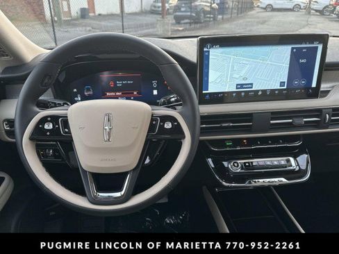 New 2026 Lincoln Corsair Premiere image 23