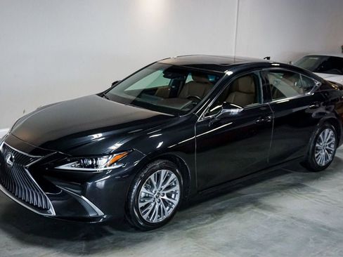 Used 2021 Lexus ES 250 w/ Premium Package image 81