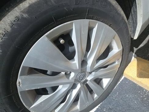 Used 2024 Nissan Sentra S FWD image 4