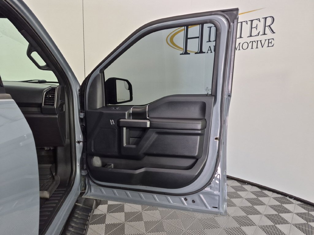 Used 2019 Ford F150 XLT w/ Equipment Group 302A Luxury AWD/4WD image 37