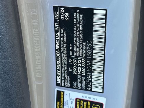 Used 2024 Mercedes-Benz GLE 350 4MATIC image 19