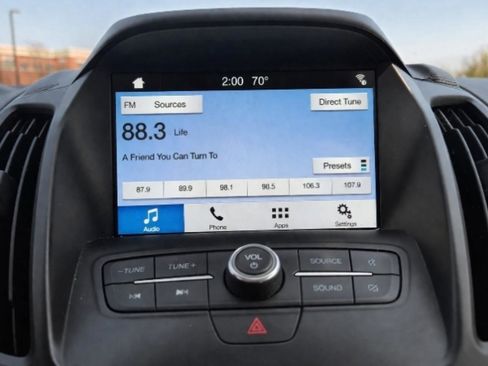 Used 2019 Ford Escape SE image 15