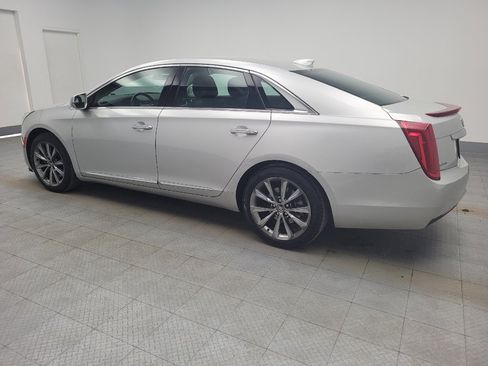 Used 2015 Cadillac XTS image 3