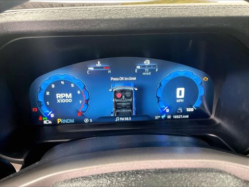 Used 2025 Ford Bronco Outer Banks image 24